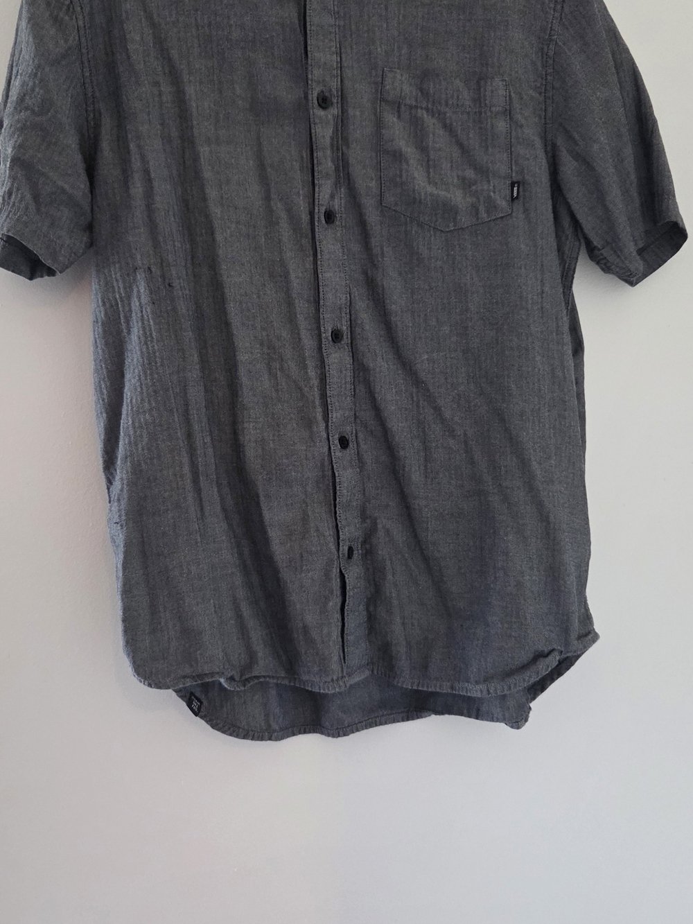 Vans Men's Short-Sleeve Button-Up Shirt in Charcoal Gray